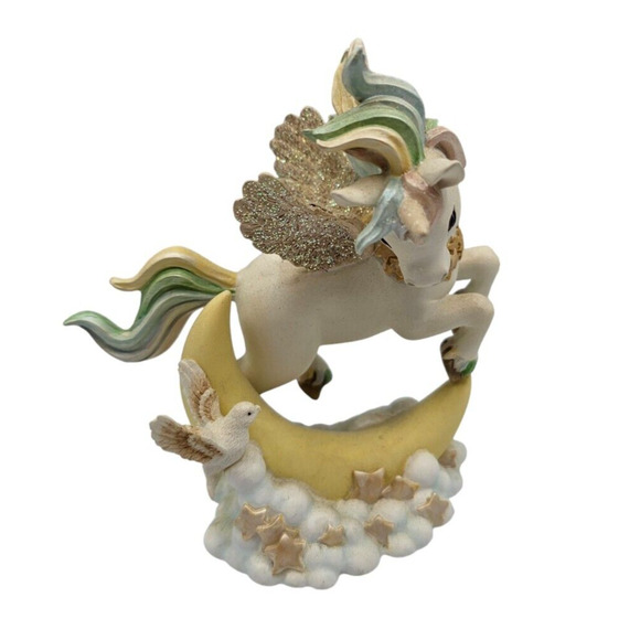 Rainbow Dreams Unicorn Collection Figure Moonbeam Dreams #2266 - Picture 1 of 6